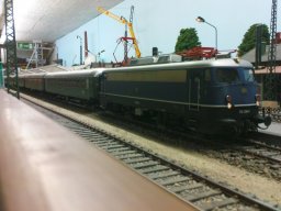 SPUR 1-ANLAGE STAND 2011